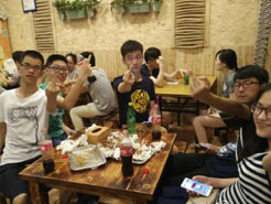 阿坝烧烤加盟,学烧烤技术,开烧烤店多少钱疯狂烤翅加盟